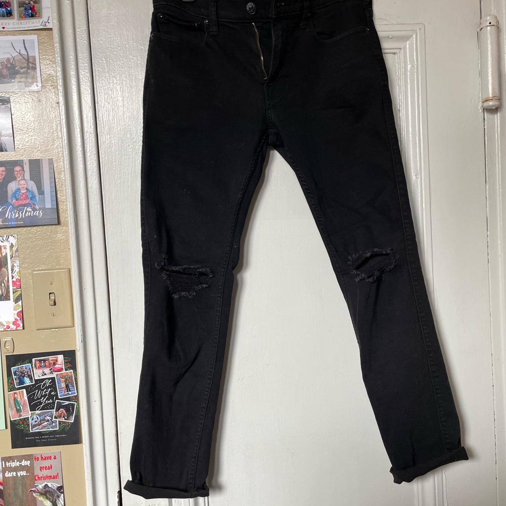 Distressed Black Skinny Jeans